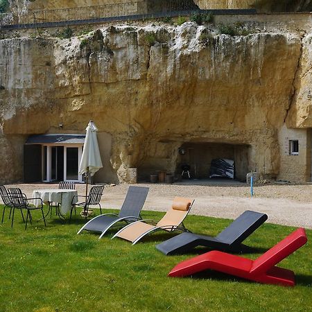 Gites Troglodytes Du Chateau De L'Etoile Vernou-sur-Brenne Экстерьер фото