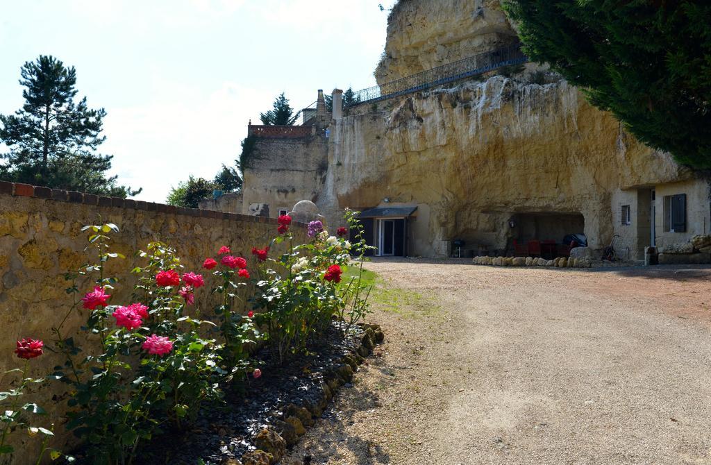 Gites Troglodytes Du Chateau De L'Etoile Vernou-sur-Brenne Номер фото